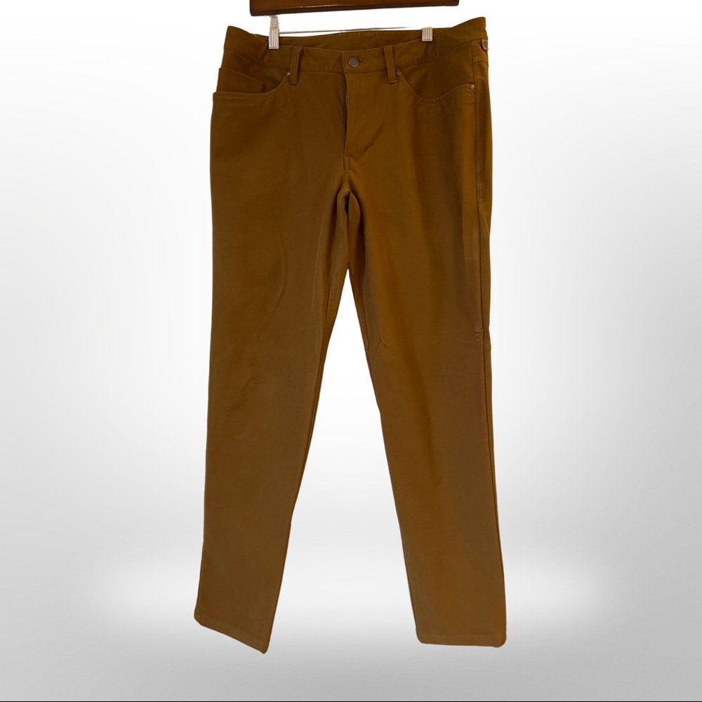 Lululemon pants